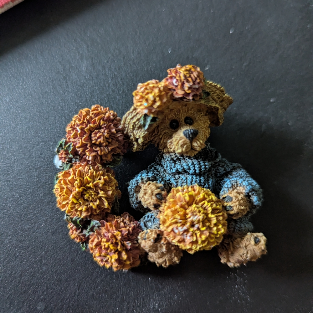Boyds Bear Brooch with Flowers